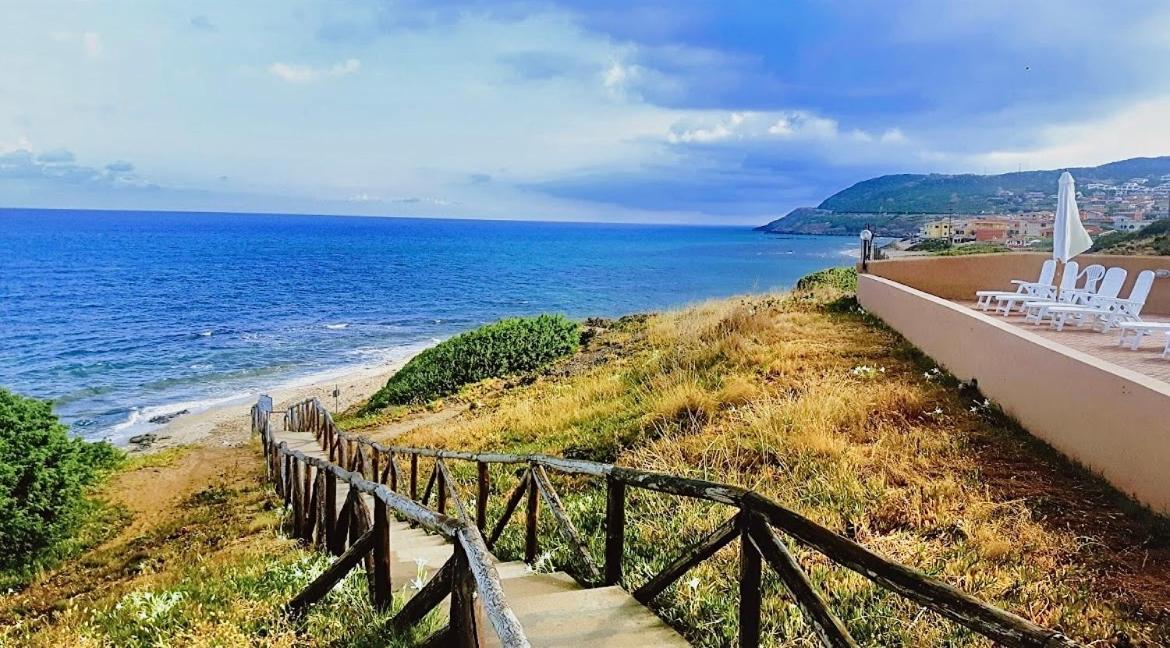 Апартаменти Terrazza Sul Mare Кастельсардо Екстер'єр фото